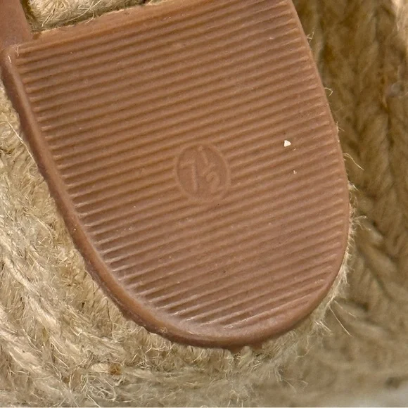 Women’s MARC FISHER LTD Alida Espadrille tan wedge sandals- Size 7.5 - Picture 8 of 8